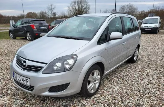 OPEL Zafira 
