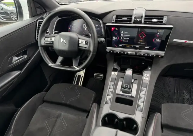 DS AUTOMOBILES DS 7 Crossback 1.6 PureTech Performance Line +