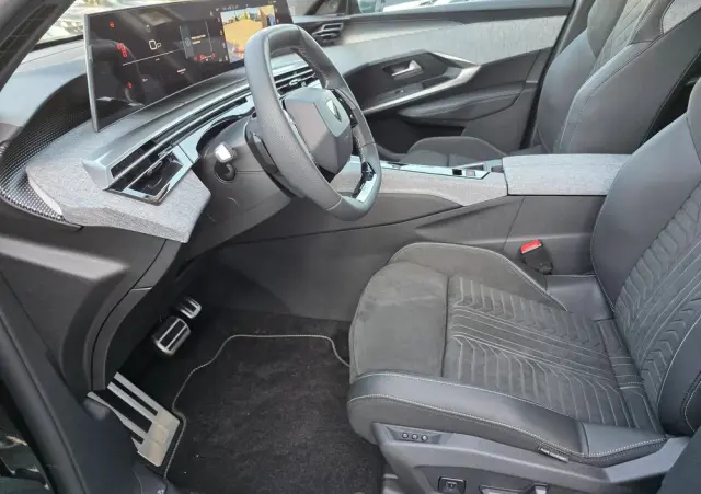 PEUGEOT 3008 1.2 PureTech mHEV GT E-DCS6