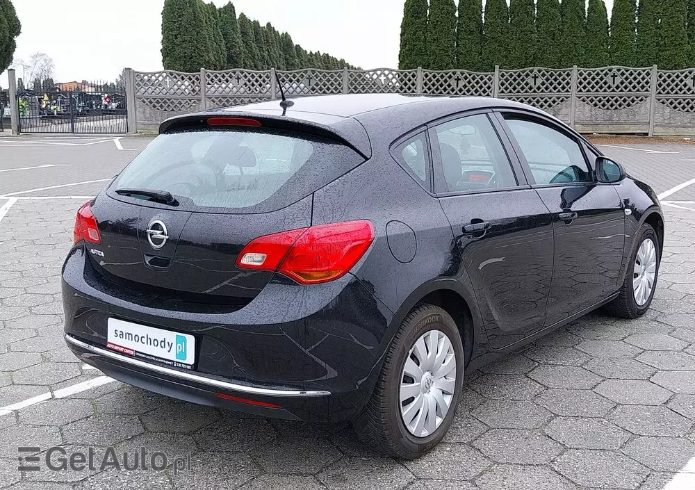 OPEL Astra 1.6 Active