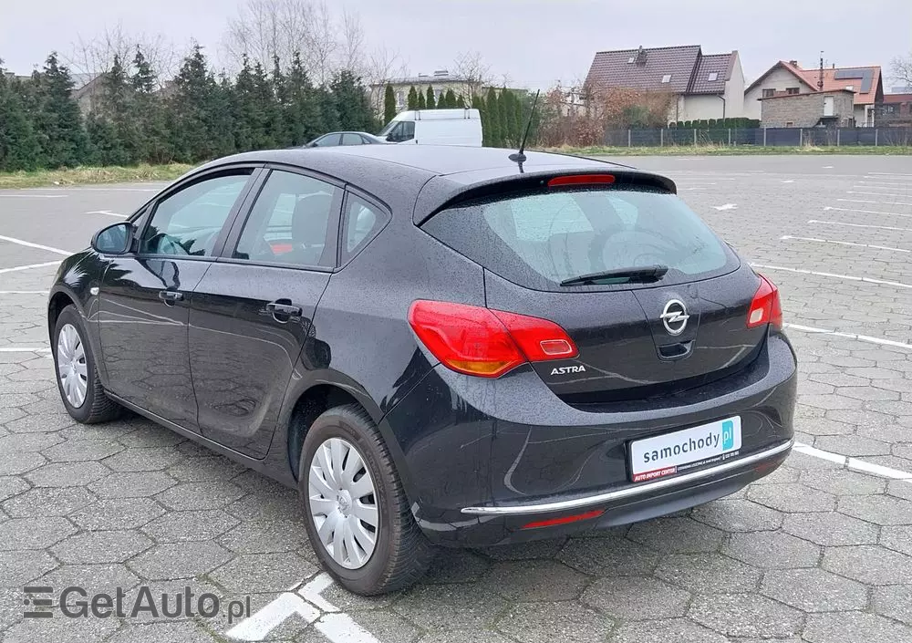 OPEL Astra 1.6 Active