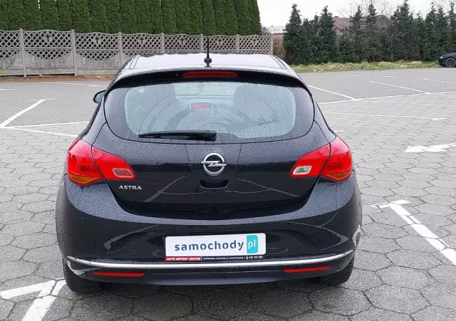 OPEL Astra 1.6 Active