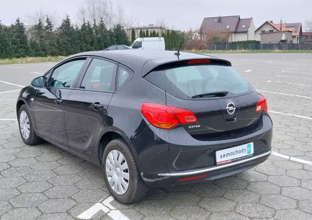 OPEL Astra 1.6 Active
