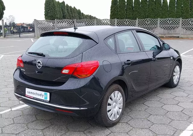OPEL Astra 1.6 Active