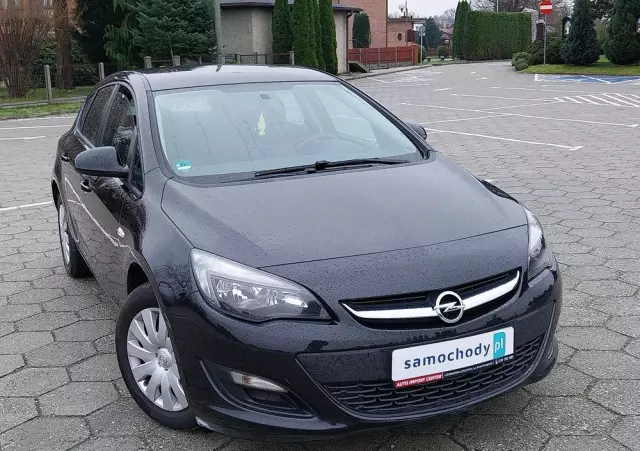 OPEL Astra 1.6 Active