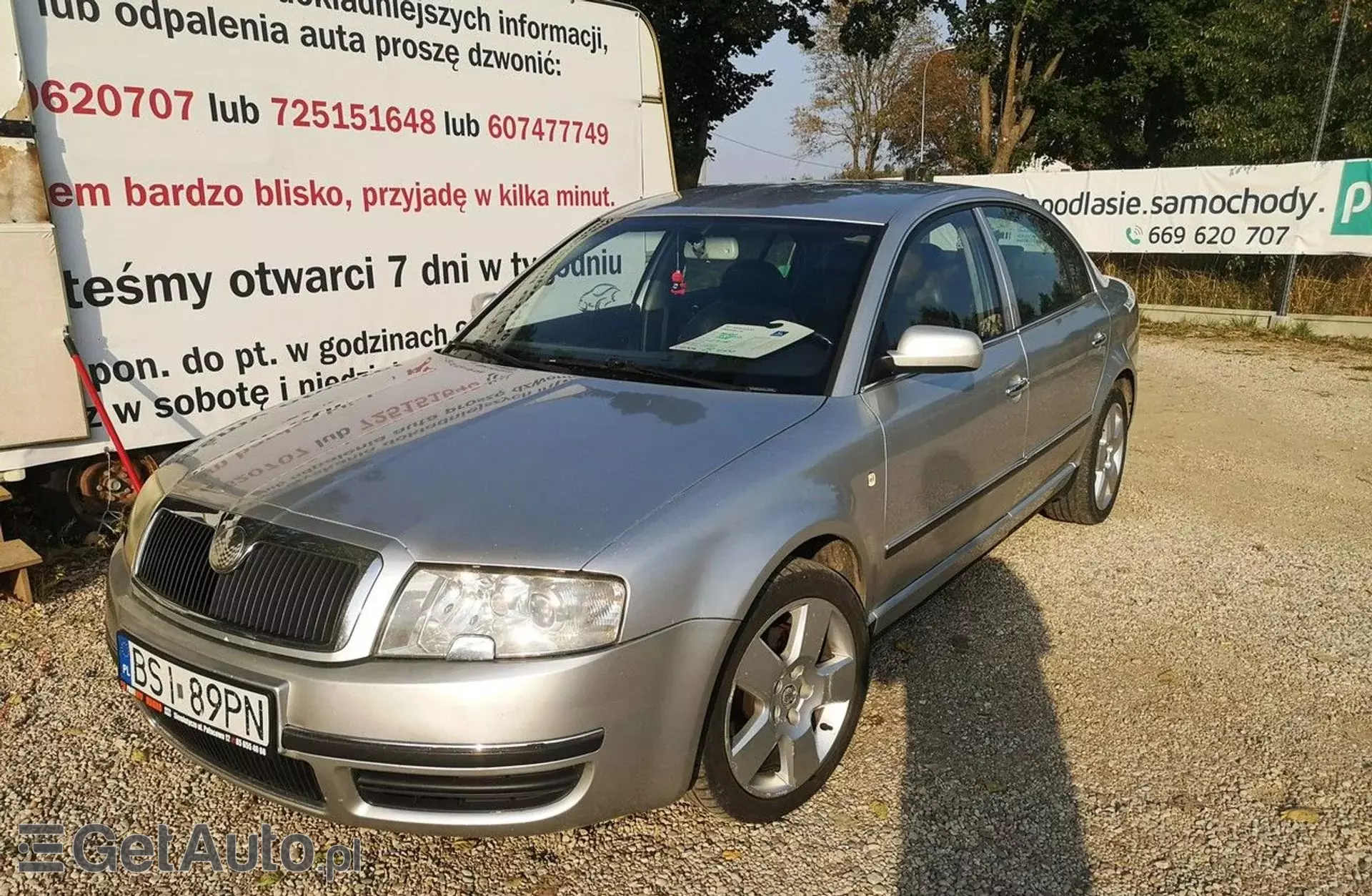 SKODA Superb 