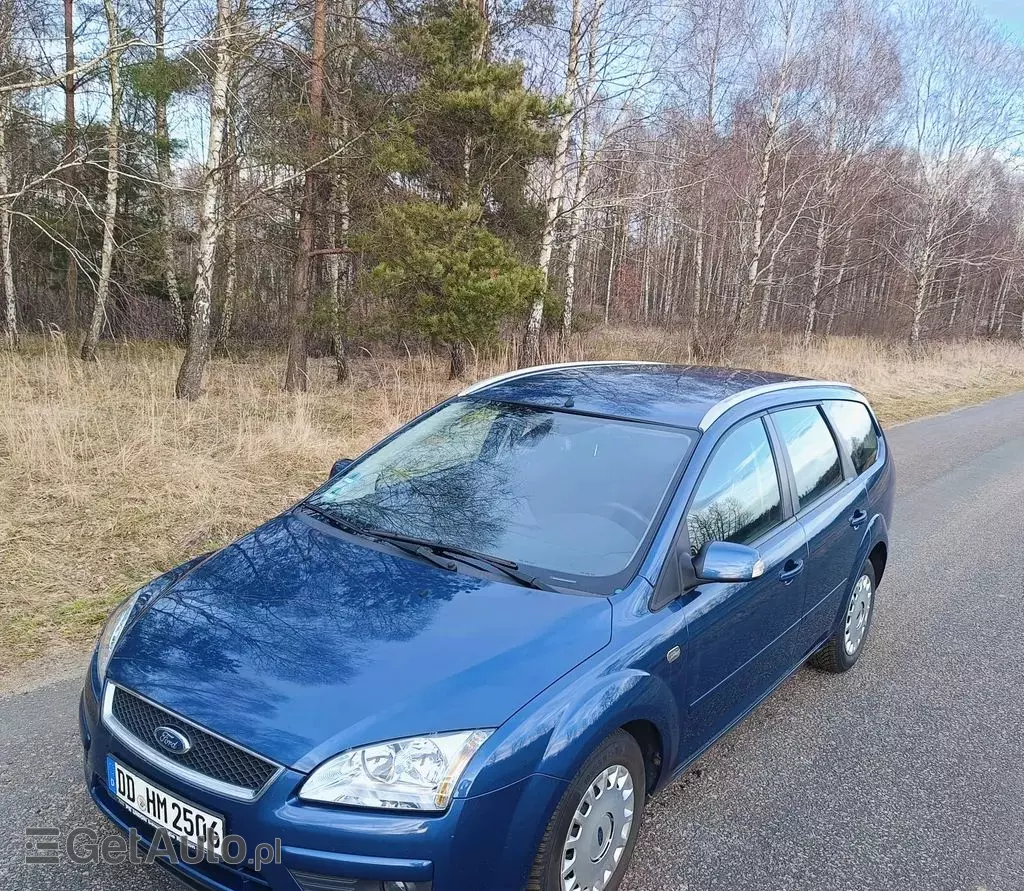 FORD Focus 1.6 Duratec 16V (100 KM) MT
