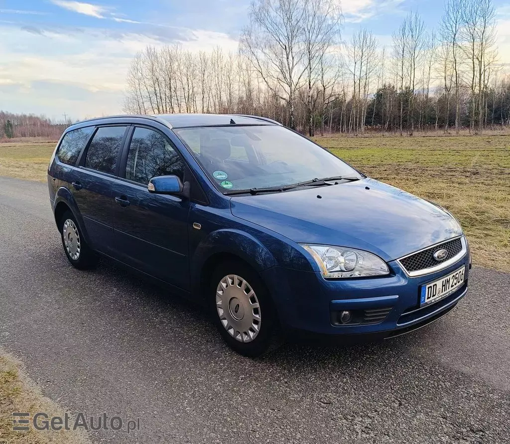FORD Focus 1.6 Duratec 16V (100 KM) MT