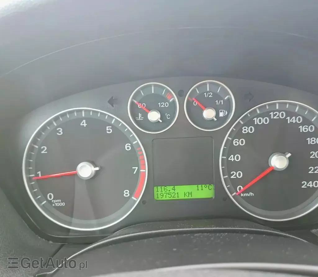FORD Focus 1.6 Duratec 16V (100 KM) MT