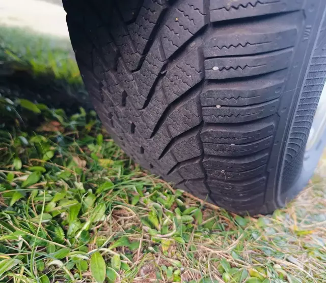 FORD Focus 1.6 Duratec 16V (100 KM) MT