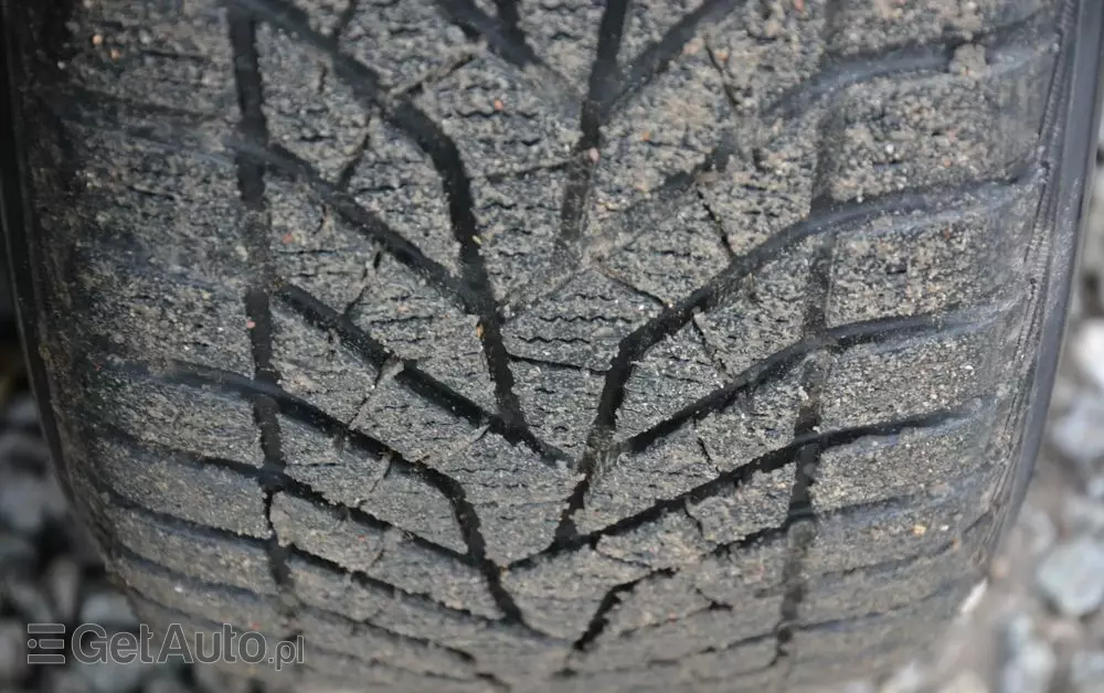 PEUGEOT 508 SW BlueHDi FAP 180 Automatik Stop&Start Allure