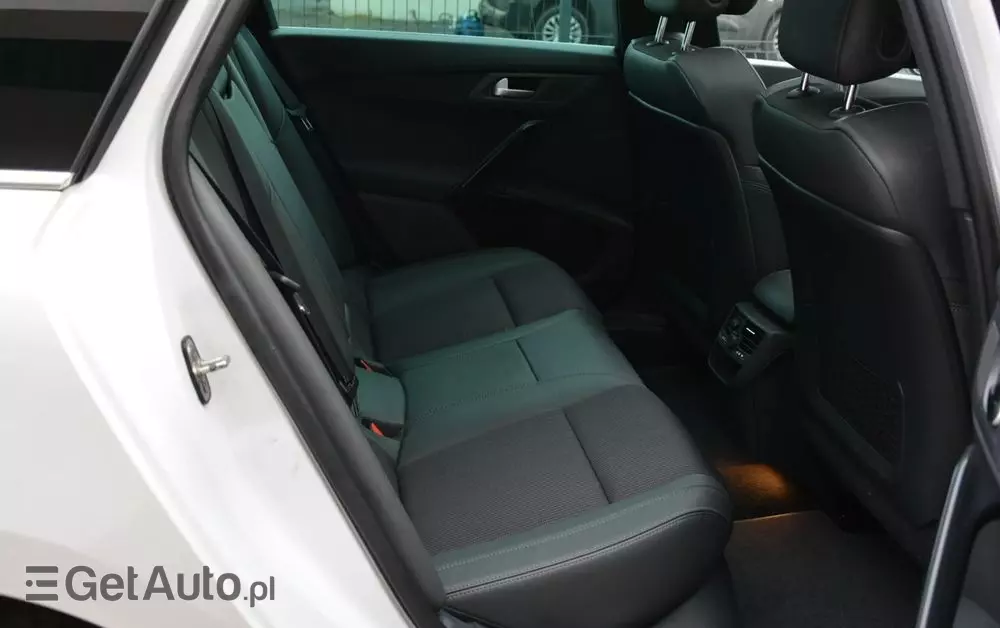 PEUGEOT 508 SW BlueHDi FAP 180 Automatik Stop&Start Allure