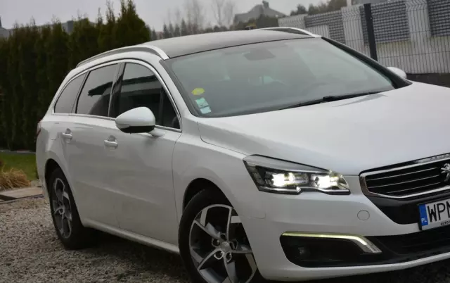 PEUGEOT 508 SW BlueHDi FAP 180 Automatik Stop&Start Allure