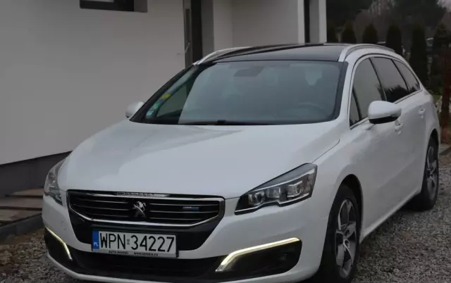 PEUGEOT 508 SW BlueHDi FAP 180 Automatik Stop&Start Allure