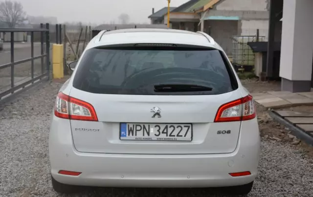 PEUGEOT 508 SW BlueHDi FAP 180 Automatik Stop&Start Allure