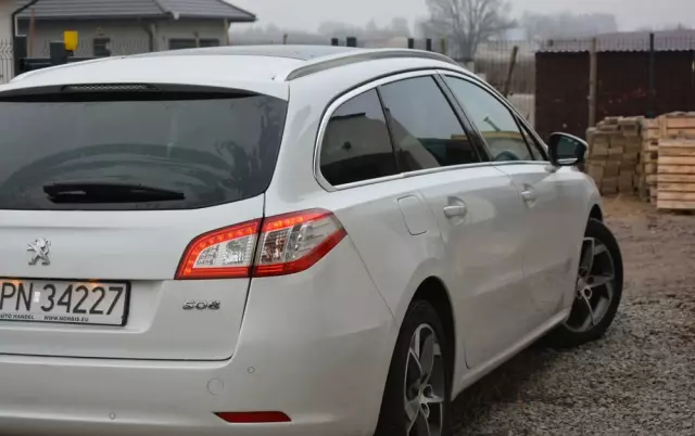 PEUGEOT 508 SW BlueHDi FAP 180 Automatik Stop&Start Allure