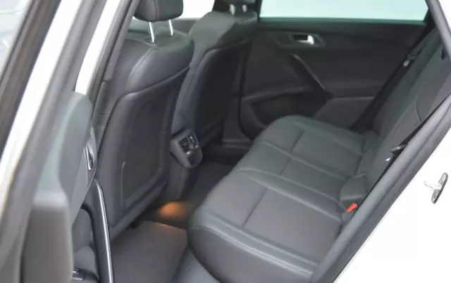 PEUGEOT 508 SW BlueHDi FAP 180 Automatik Stop&Start Allure