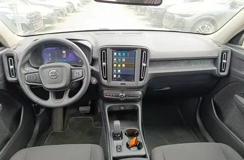 VOLVO Xc 40 