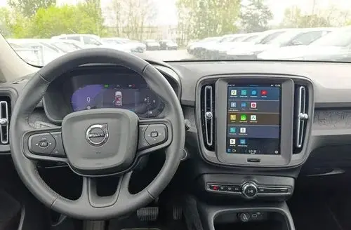 VOLVO Xc 40 