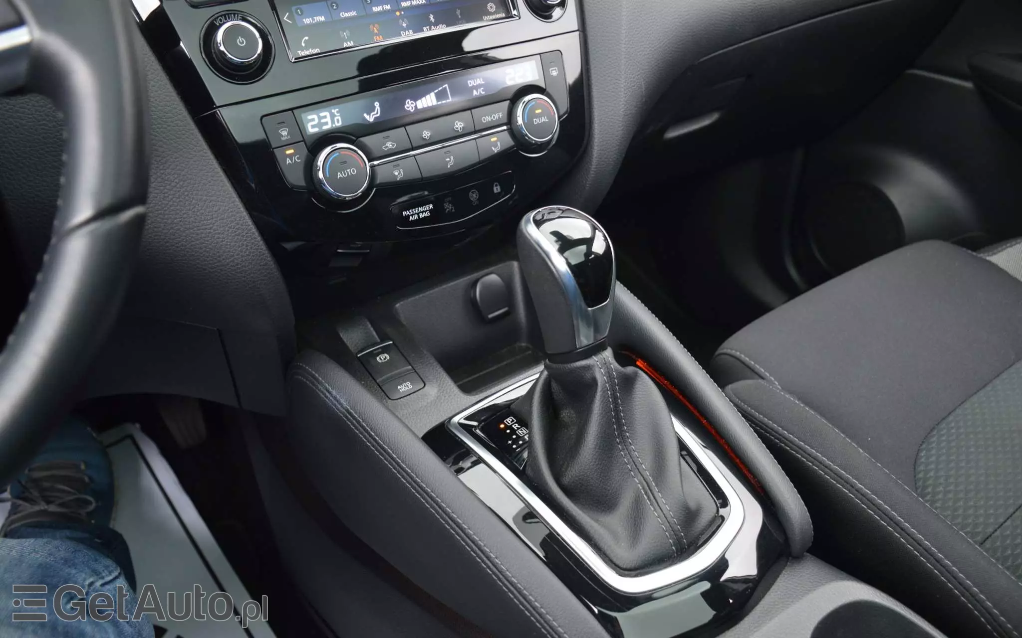 NISSAN Qashqai 1.3 DIG-T DCT TEKNA+