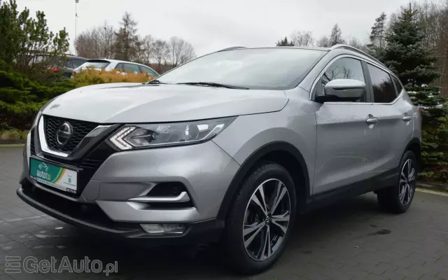NISSAN Qashqai 1.3 DIG-T DCT TEKNA+