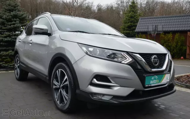 NISSAN Qashqai 1.3 DIG-T DCT TEKNA+