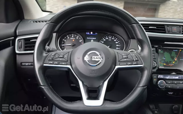 NISSAN Qashqai 1.3 DIG-T DCT TEKNA+