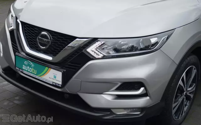 NISSAN Qashqai 1.3 DIG-T DCT TEKNA+