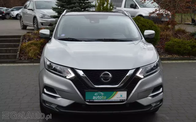 NISSAN Qashqai 1.3 DIG-T DCT TEKNA+