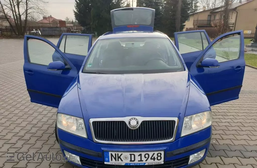 SKODA Octavia 
