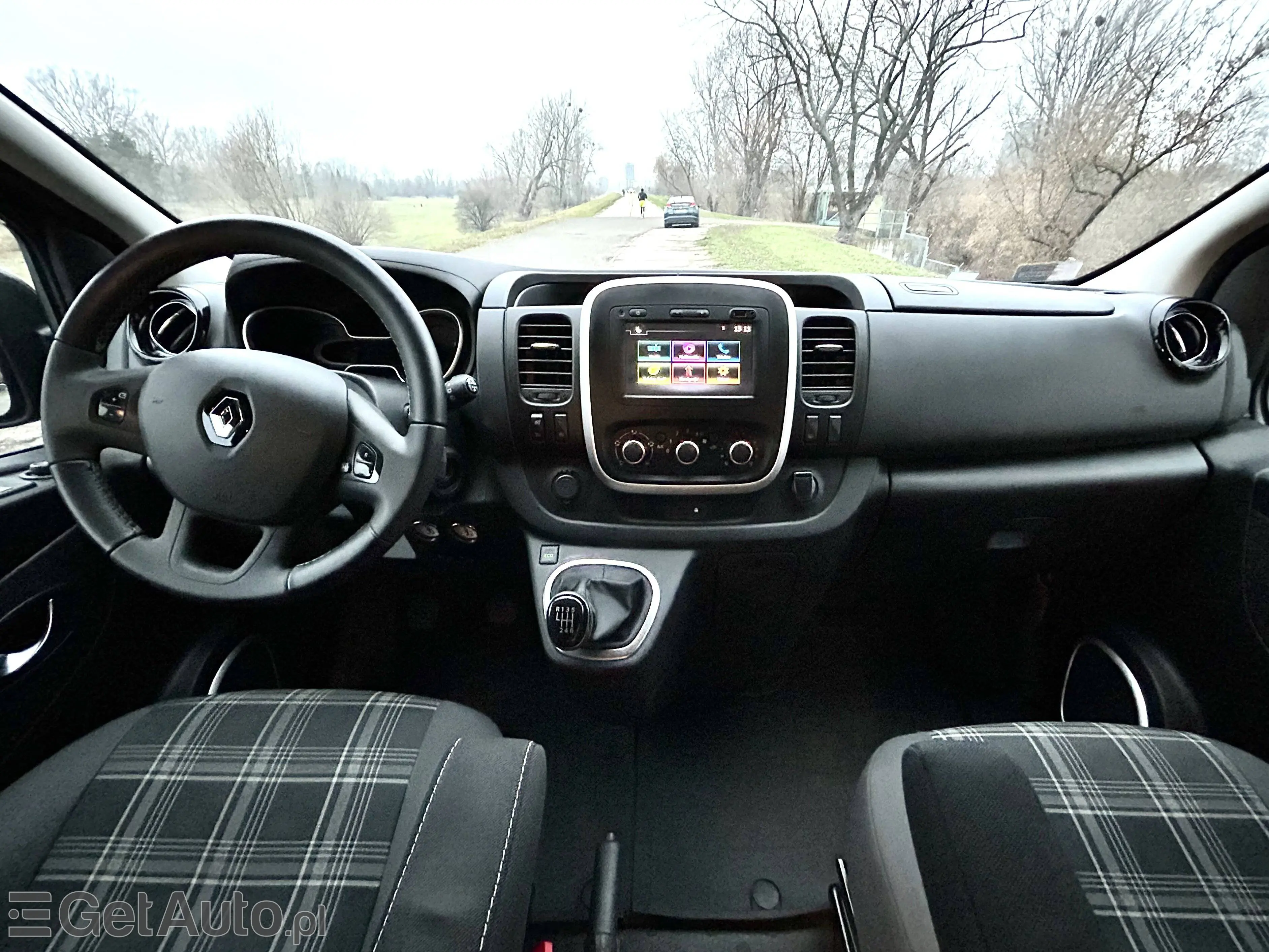 RENAULT Trafic L2H1 Pack Clim (1200)