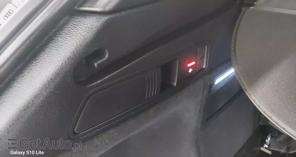 AUDI Q5 2.0 TFSI quattro S tronic sport