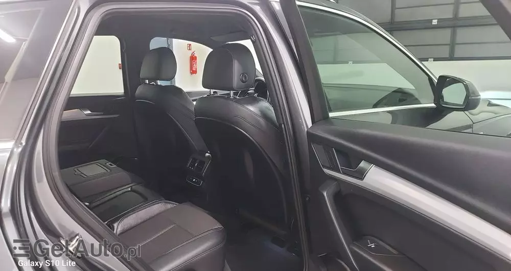 AUDI Q5 2.0 TFSI quattro S tronic sport