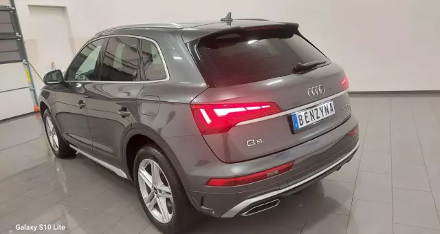 AUDI Q5 2.0 TFSI quattro S tronic sport