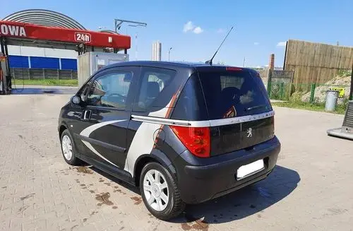 PEUGEOT 1007 