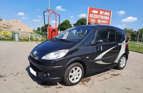 PEUGEOT 1007 