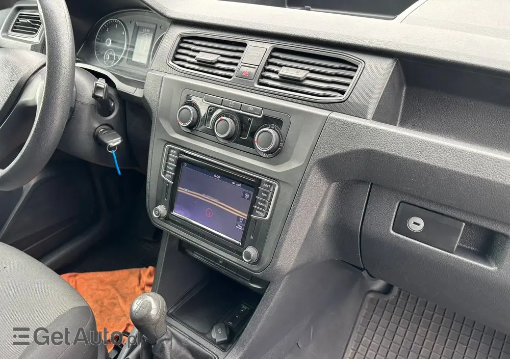 VOLKSWAGEN CADDY Navi Klima 