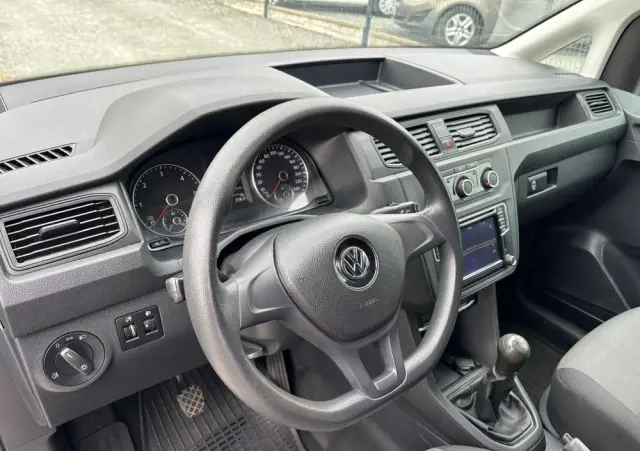 VOLKSWAGEN CADDY Navi Klima 