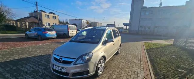 OPEL Zafira 
