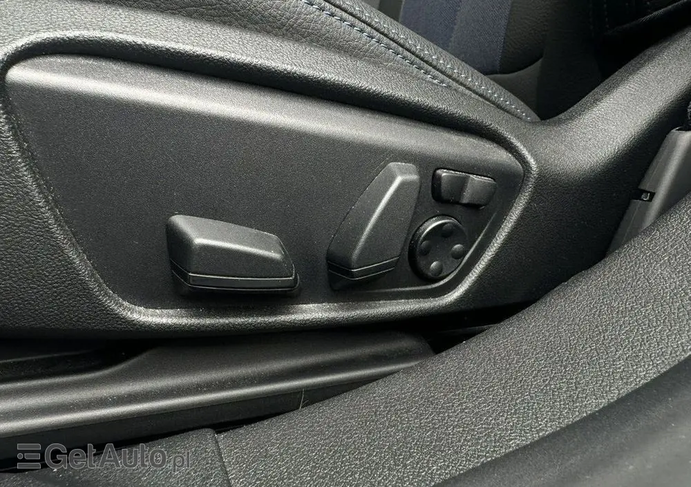 BMW Seria 2 M235i xDrive