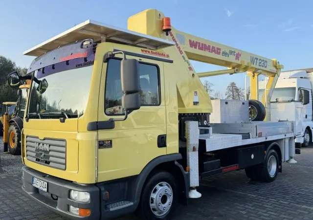 MAN TGL 8.210 Zwyżka WUMAG WT 230 23m w bok 18m podnośnik 