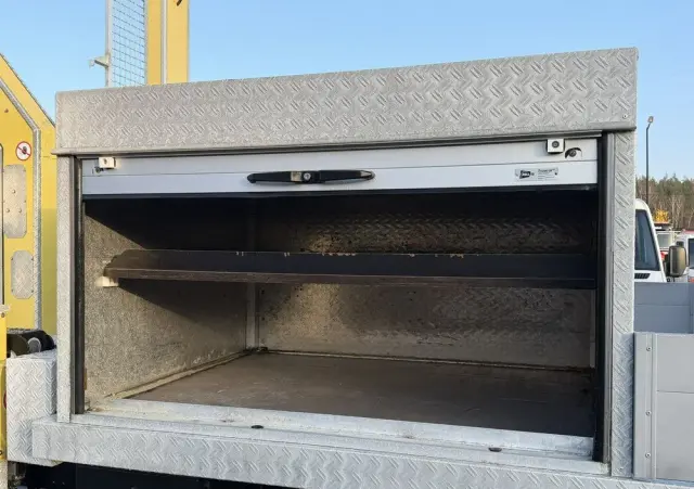 MAN TGL 8.210 Zwyżka WUMAG WT 230 23m w bok 18m podnośnik 