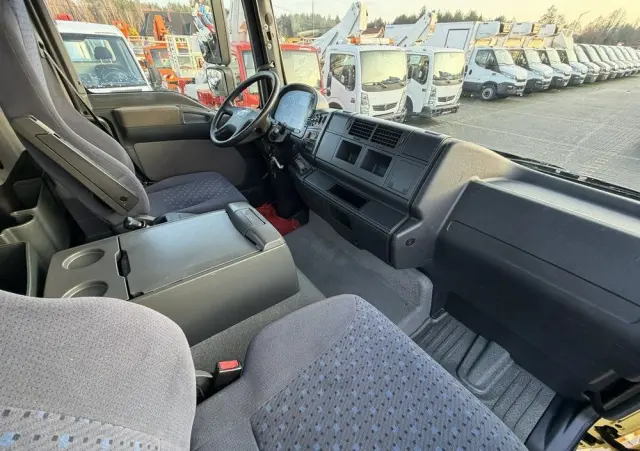 MAN TGL 8.210 Zwyżka WUMAG WT 230 23m w bok 18m podnośnik 