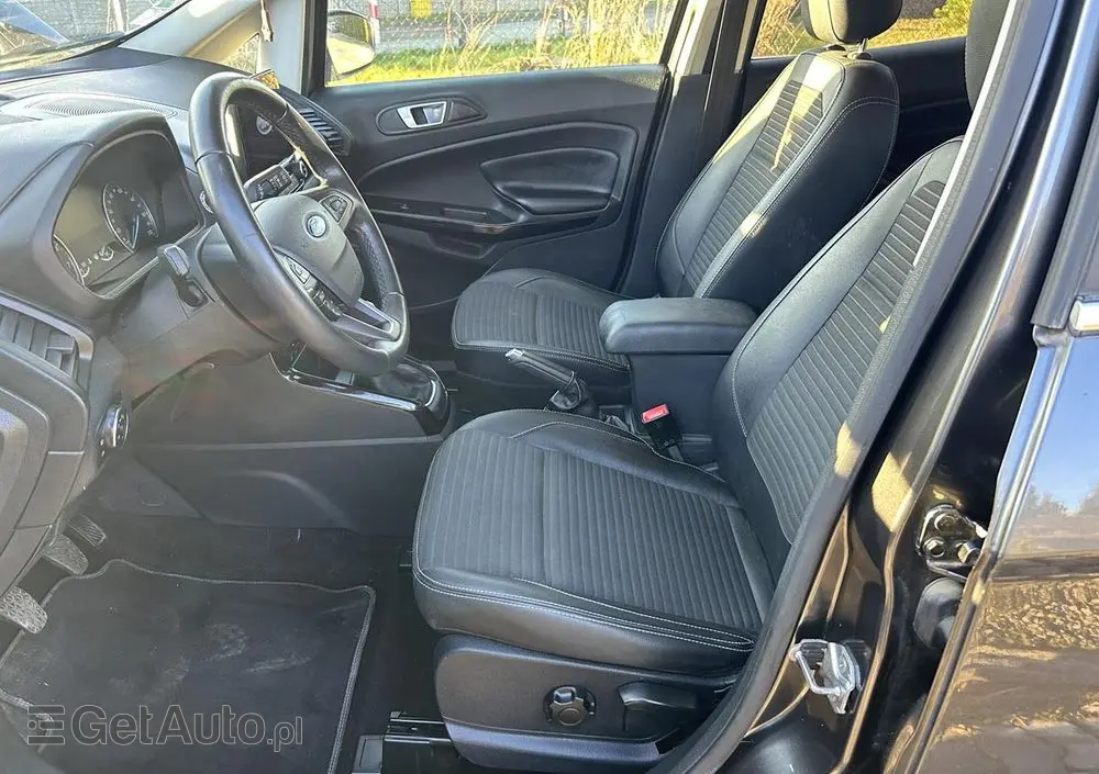 FORD EcoSport 1.0 EcoBoost TITANIUM