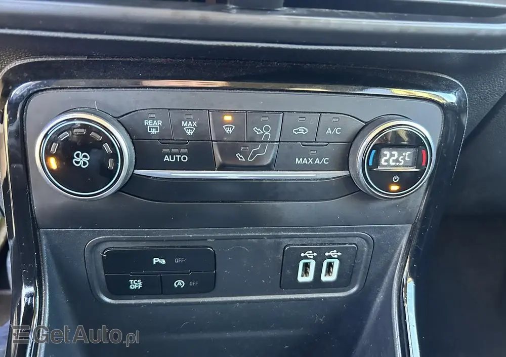 FORD EcoSport 1.0 EcoBoost TITANIUM