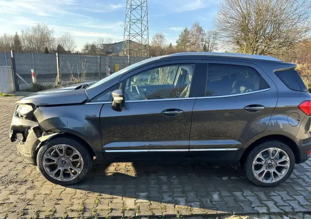 FORD EcoSport 1.0 EcoBoost TITANIUM