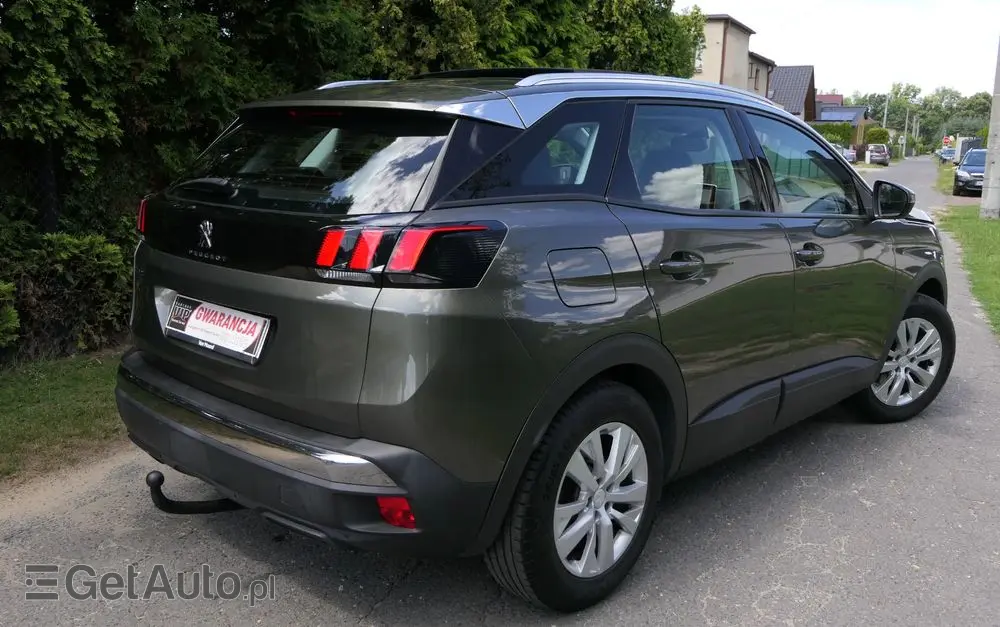 PEUGEOT 3008 BlueHDi 130 Stop & Start Active Business-Paket