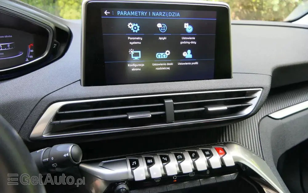 PEUGEOT 3008 BlueHDi 130 Stop & Start Active Business-Paket