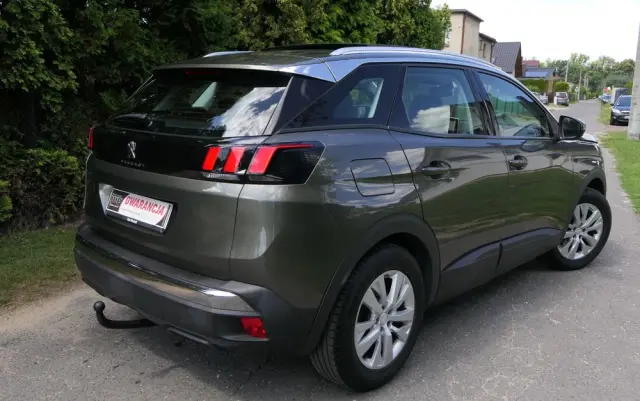 PEUGEOT 3008 BlueHDi 130 Stop & Start Active Business-Paket