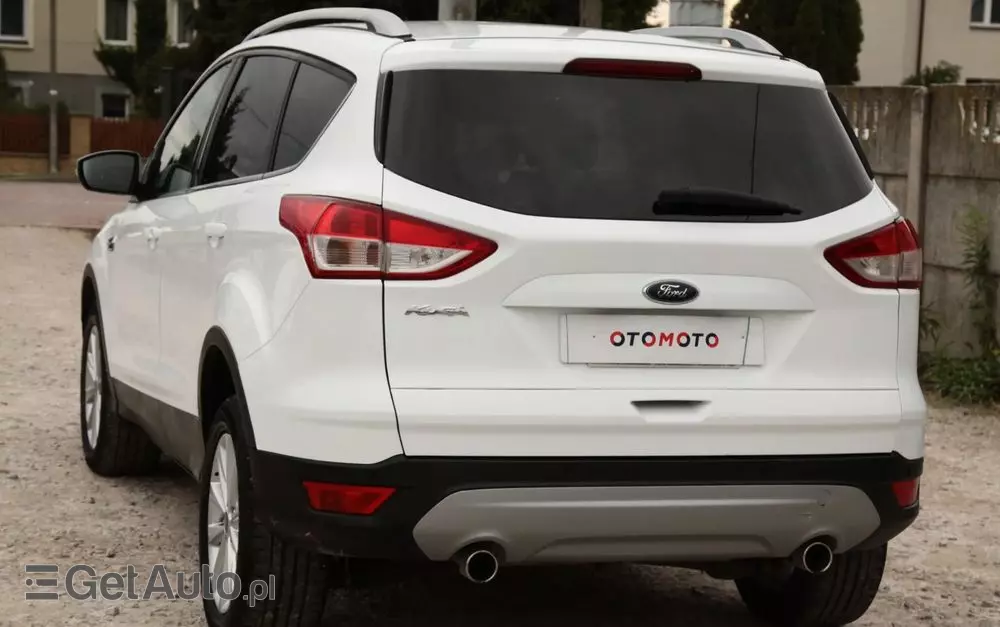 FORD Kuga 2.0 TDCi 2x4 Titanium